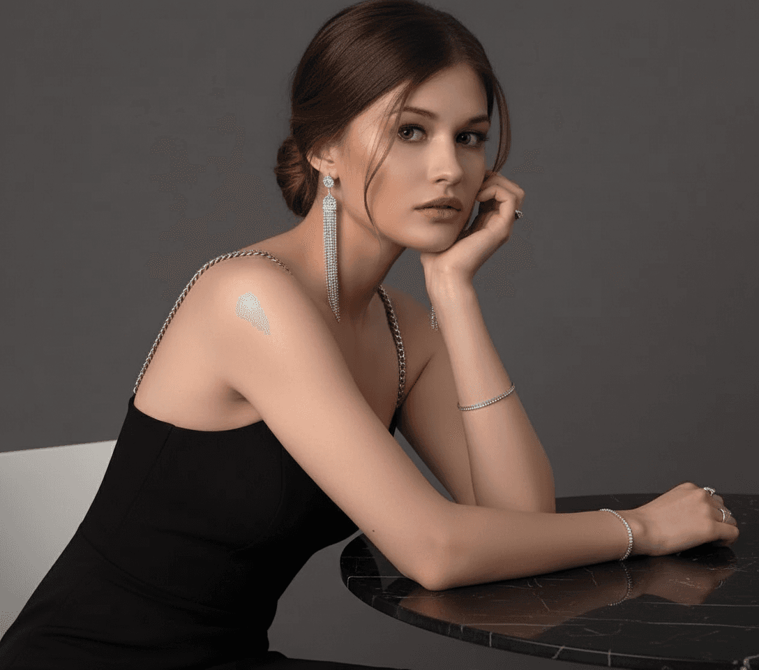 Commercial portrait photo of the lady